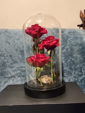 Red Rose Dome Floral Accent - Elegant Home Décor